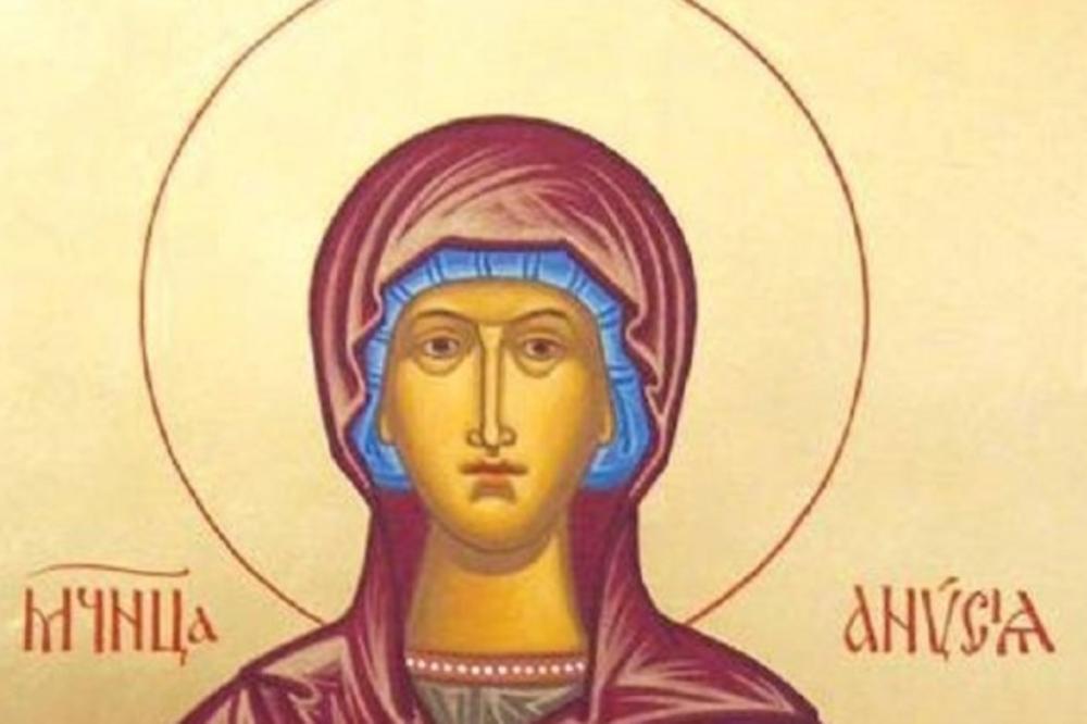 SVETICA KOJU DANAS SLAVIMO ČUVA SVE ŽENE I DEVOJKE: Izgovorite njenu molitvu i doneće vam sreću