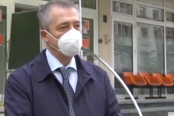 OGLASIO SE DIREKTOR INSTITUTA ZA REUMATOLOGIJU: Sve je manje kovid pacijenata, najmlađi ima oko 20 godina