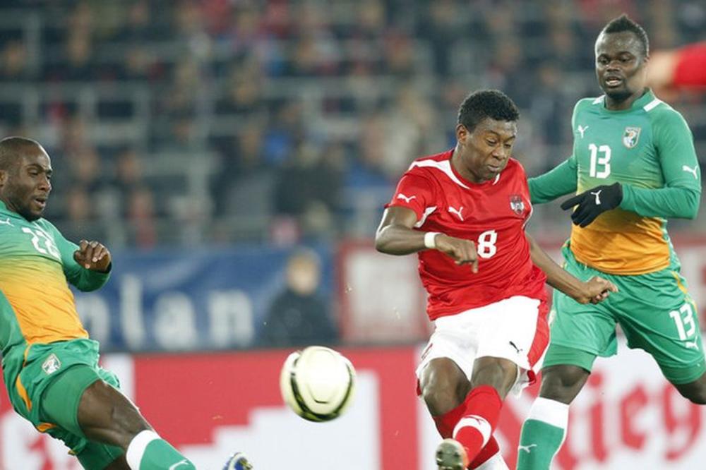 STRAŠAN PERIOD ZA FUDBALERA KARDIFA: Solu Bambi otkriven tumor!