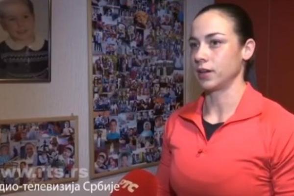 JELENI (25) SVI SKIDAJU KAPU JER SE OVIME BAVI: U Srbiji postoje još samo 3 TAKVE ŽENE! HEROJČINA, DOVOLJNO JE REĆI