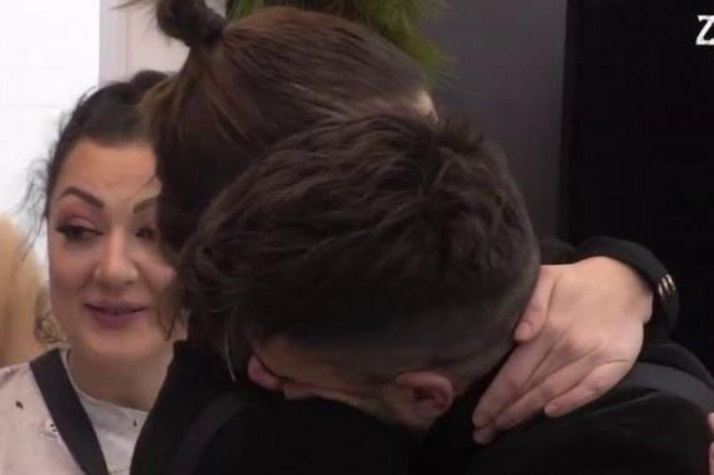 Zbog testiranja na koronu Kenan je tek sinoć ušao u Zadrugu!