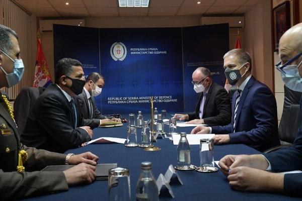 VAŽNA SARADNJA U OBLASTI ODBRANE: Ministar Stefanović se sastao sa ambasadorom koji je presudan za ovo pitanje!