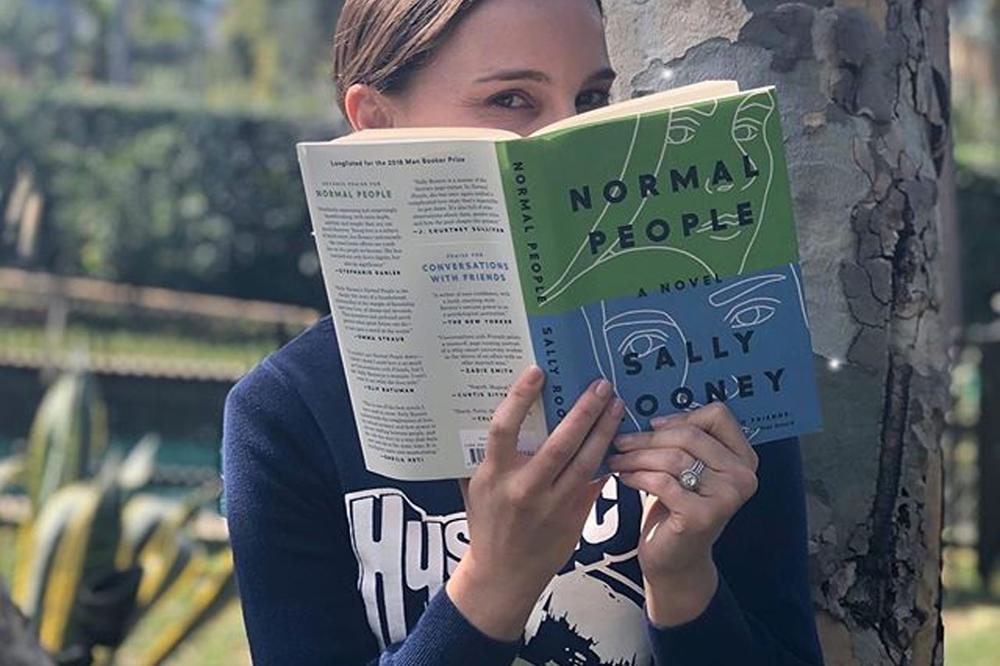 AUTORKA NORMALNIH LJUDI IMA POSLASTICU ZA MILENIJANCE: Sali Runi 7. septembra objavljuje novi ROMAN!