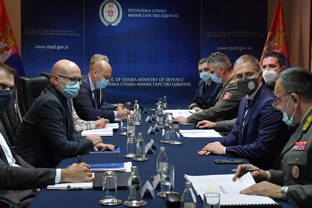 Stefanović i Vučević o VAŽNOM PROJEKTU: Planira se izgradnja nove moderne baze za Vojsku Srbije