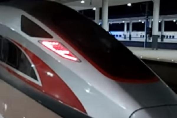 KINEZI BI VOZOM U AMERIKU? Novi projekat bi koštao više od 200 milijardi dolara, a pruga je duga 13.000 KILOMETARA