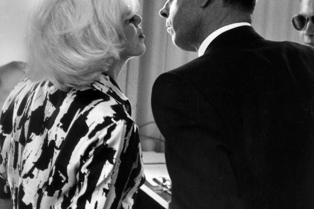 VEČNA LJUBAV!67 GODINA OD VENČANJA VEKA:Poslednje reči bivšeg supruga Merlin Monro na samrti NAJEŽIĆE VAM CELO TELO