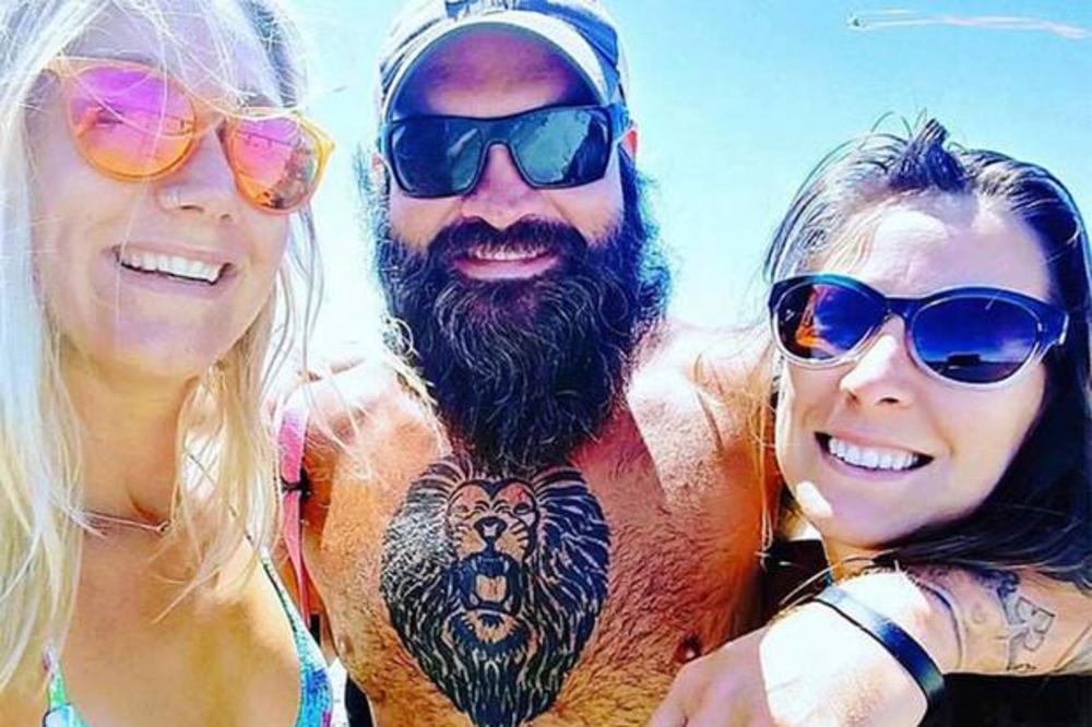 ŽENA KOJA JE UBIJENA U KAPITOLU ŽIVELA JE SA MUŽEM I DEVOJKOM! Otkriveni neobični detalji iz PRIVATNOG ŽIVOTA!