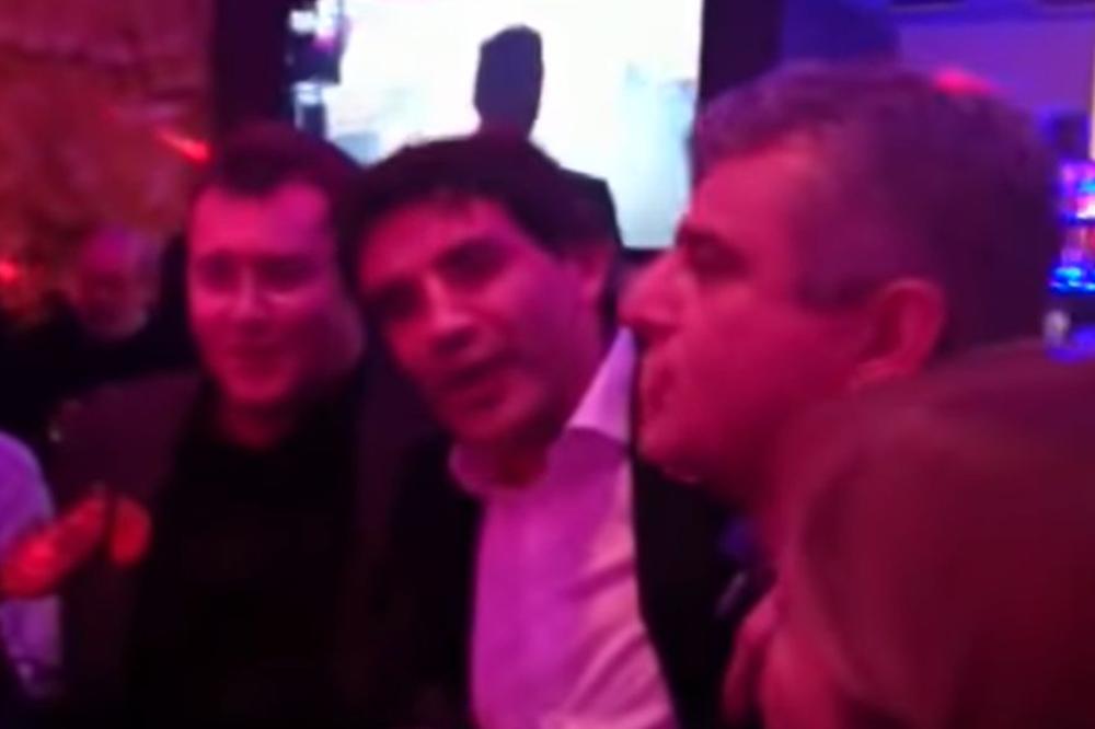OGROMAN SKANDAL U HRVATSKOJ: Trener Dinamo Zagreba, Mamićev brat, iz sveg glasa pevao navijačke pesme Hajduka!