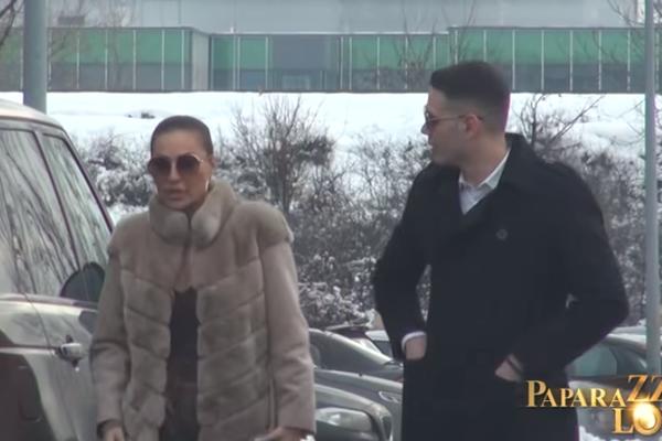 ISPLIVALA NEVIĐENA FOTKA CECINOG DEČKA! Svi samo BULJE u priloženo, ZAR JE MOGUĆE SA SAMO 17 GODINA?! (FOTO)