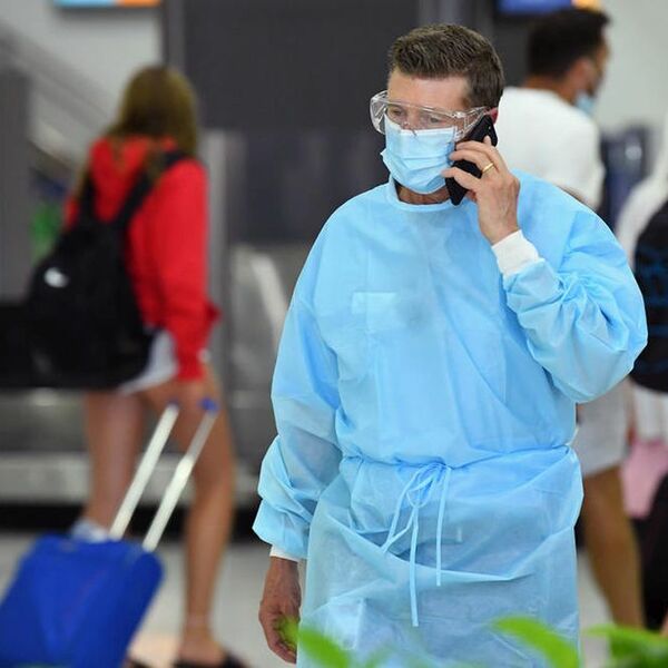 TENISERI PUTOVALI SA ZARAŽENIM OSOBAMA U MELBURN! Iako negativni, njih 47 sada mora u strogi karantin!