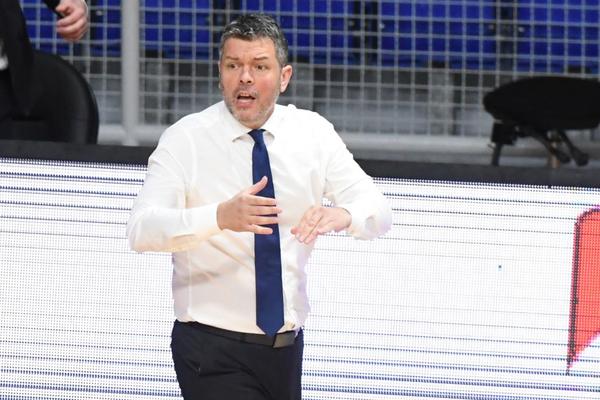 TRENER BUDUĆNOSTI SE IZVINJAVAO PARTIZANU I FILIPOVSKOM POSLE MEČA: Moja reakcija nije bila upućena njima!