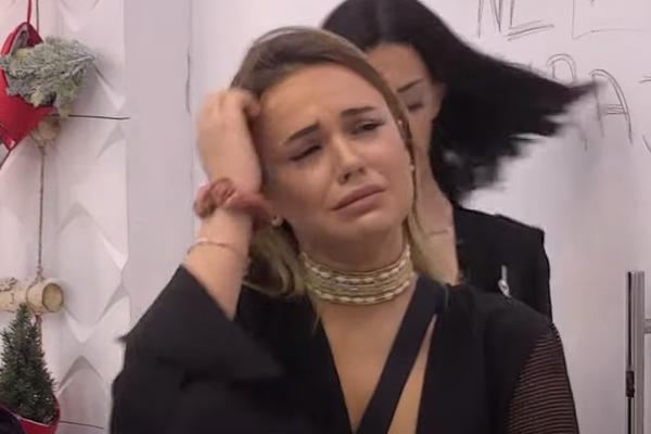 OTAC MI JE BIO U ZATVORU, SAVETOVALI SU ME DA BUDEM PROSTITUTKA! Sinoć je cela Srbija plakala zbog njene ispovesti!