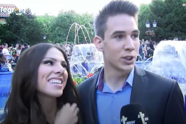 SANDRA AFRIKA MU JE PRE PET GODINA BILA PRATILJA NA MATURI! Danas radi kao VODITELJ, pravi je lepotan! (FOTO)