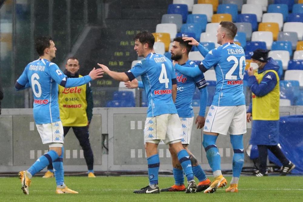 NAPOLI UNAKAZIO FIORENTINU: Vlahović i Milenković doživeli najgore poniženje u karijeri!