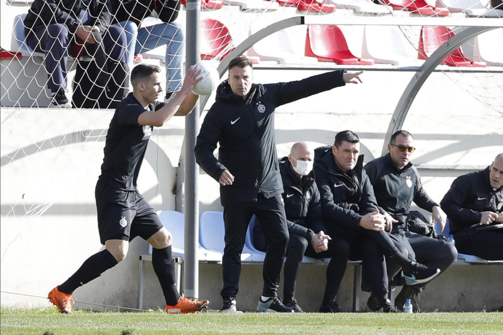 MOMCI SU PREMORENI, ALI SAM ZADOVOLJAN! Stanojević kaže da je duel sa Desnom primer kako Partizan treba da izgleda!
