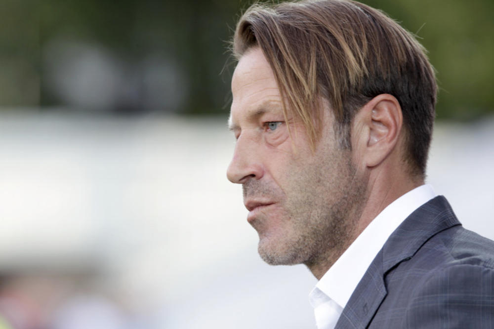 KOMENTATOR POSTAO NOVI TRENER HAJDUKA: Igračka karijera iz bajke, a kao trener od poslednjeg tima stvorio prvaka!