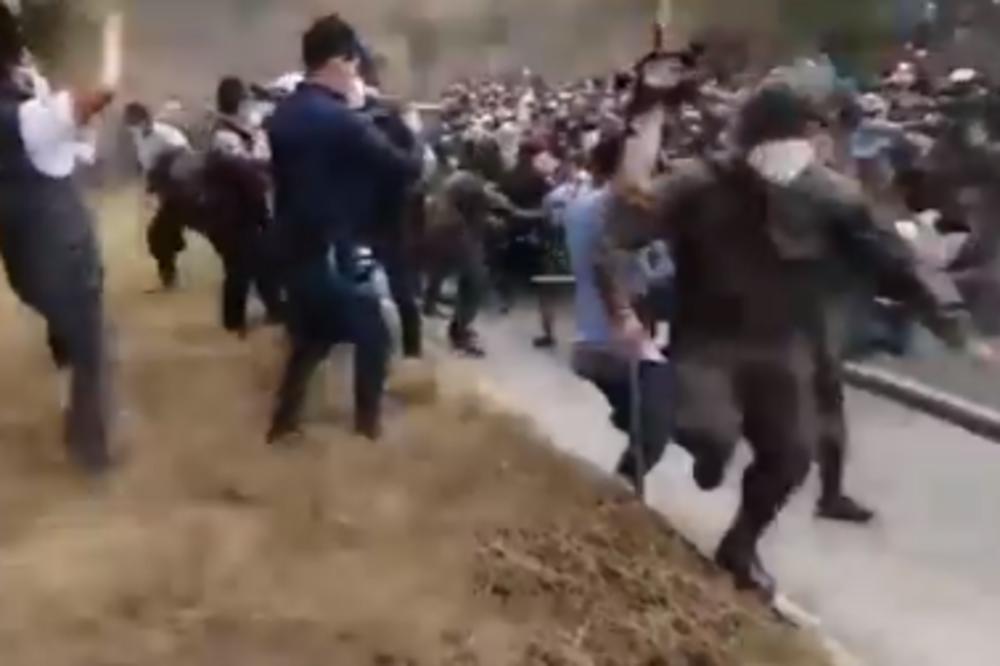 HAOS NA GVATEMALSKOJ GRANICI: Policija brutalno zaustavila migrantski karavan, ovo je RAZLOG! (VIDEO)