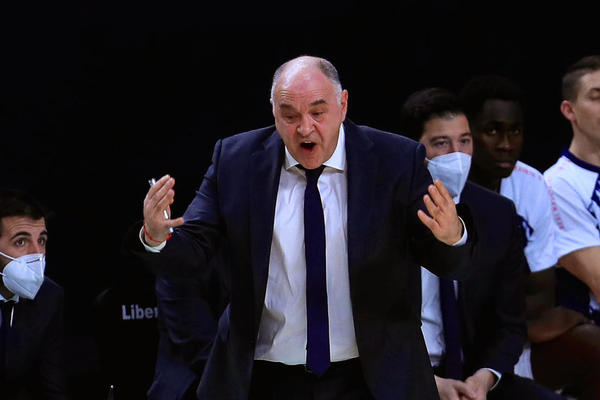 LASO JE MORAO DA PRELOMI, DVOJICA KOŠARKAŠA VIŠE NE TRENIRAJU SA EKIPOM: To je moja odluka, kaže trener Reala!