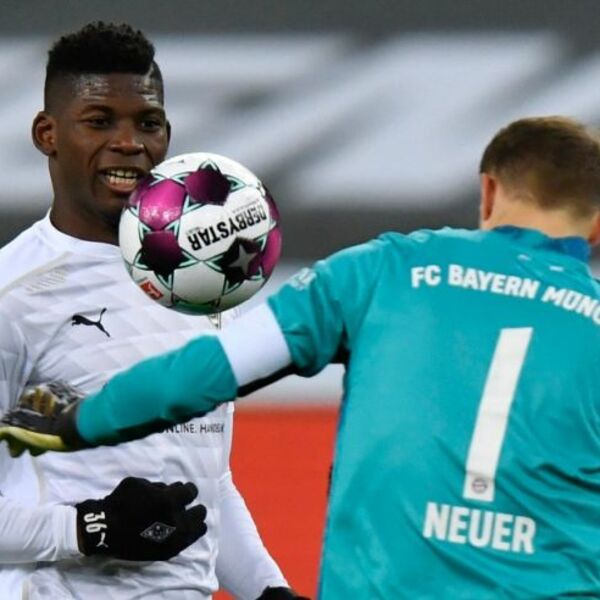 ZVEZDA BUNDESLIGE UHVAĆENA NA KORONA ŽURCI SA JOŠ 23 OSOBE U ZABRANJENO VREME: Klub ga je odmah odstranio iz tima!