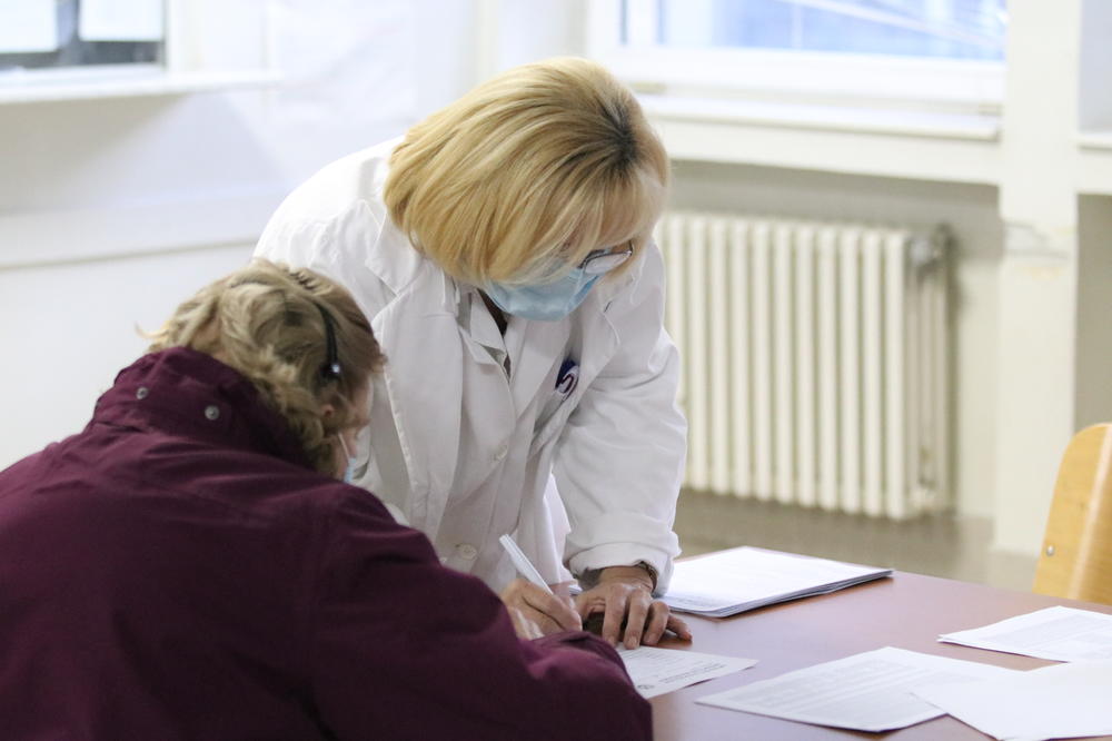 KORONA SE NE PREDAJE: I u Kraljevu prevelik broj novoobolelih