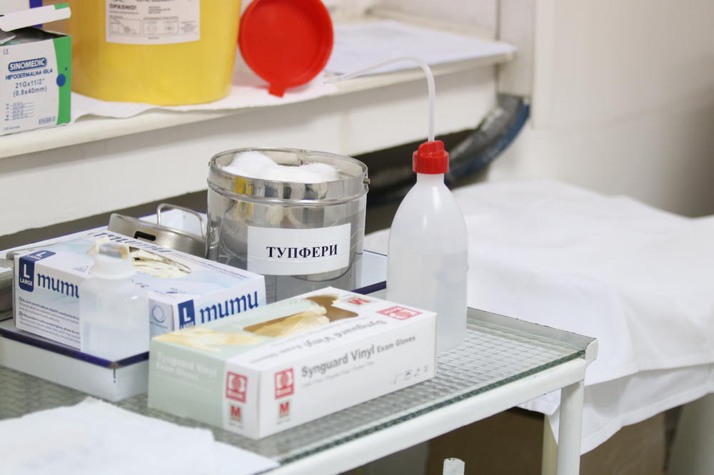 PONOVO RASTE BROJ OBOLELIH: U poslednja 24 sata zaraženo preko 1.700 ljudi, preminulo još 18