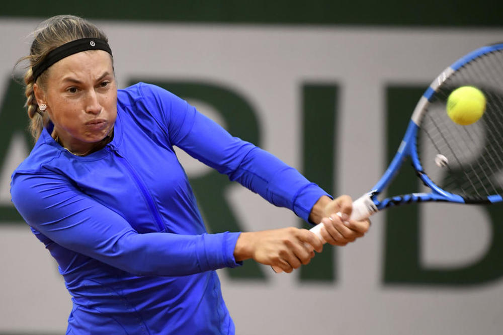 MIŠEVI ŠETAJU PO SOBAMA TENISERA! Kazahstanka celu noć nije spavala, AUSTRALIJAN OPEN se pretvara u KOŠMAR! (VIDEO)