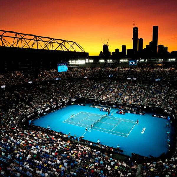 PANIKA U AUSTRALIJI! Zbog zaraženog radnika hotela, teniseri u panici!