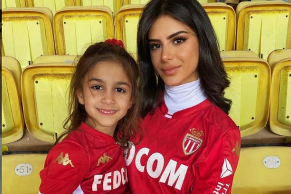 ĆERKA FABREGASOVE ŽENE ZAPALILA INSTAGRAM! Ako je ona ovakva lepotica, kakva li je tek mama!