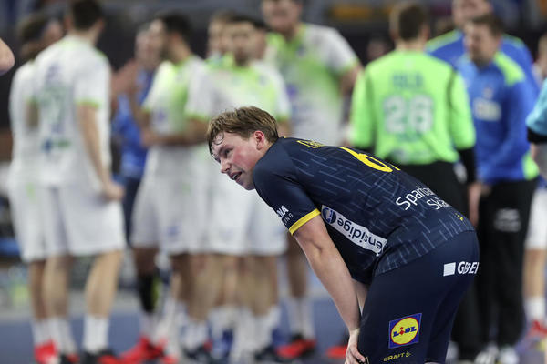 STRAŠNA DRAMA: Slovenci ukrali Šveđanima pobedu u poslednjoj sekundi! Poslednje kolo odlučuje ko ide u četvrtfinale