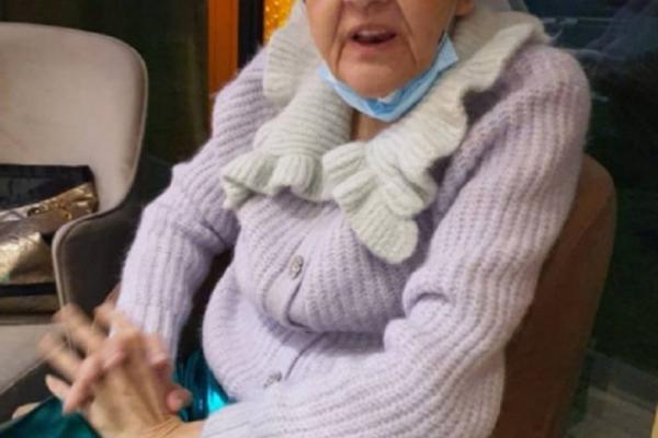 NAKON FOTKE KOJA JE RASPLAKALA ČITAV REGION, SADA I OVO! Marina Tucaković NEPREPOZNATLJIVA, svi u neverici gledaju!