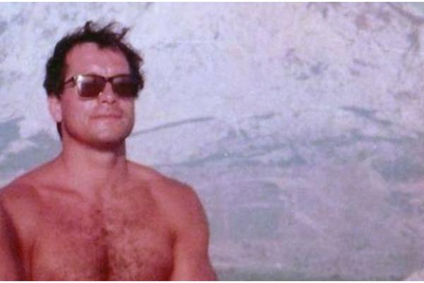 BIO JE MOĆAN KAO ARKAN! Pričalo se da ni Karadžić nije mogao bez njegove dozvole, a jedan pevač ga je i opevao