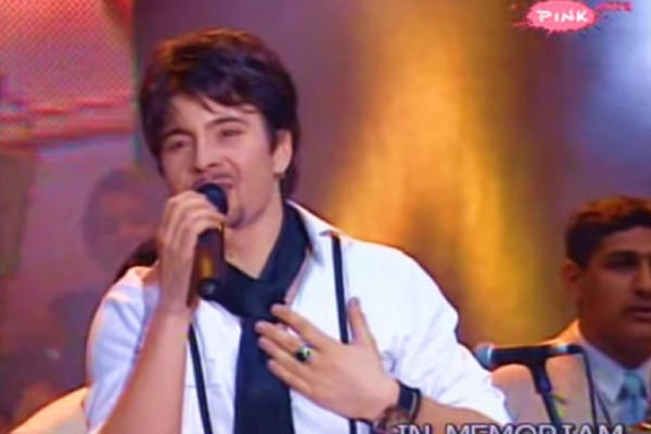 NIKAD VIĐENA! FOTOGRAFIJA KOJA TERA SUZE NA OČI: Sećanje na pokojnog Tošeta, prizor SRCE KIDA! (FOTO)