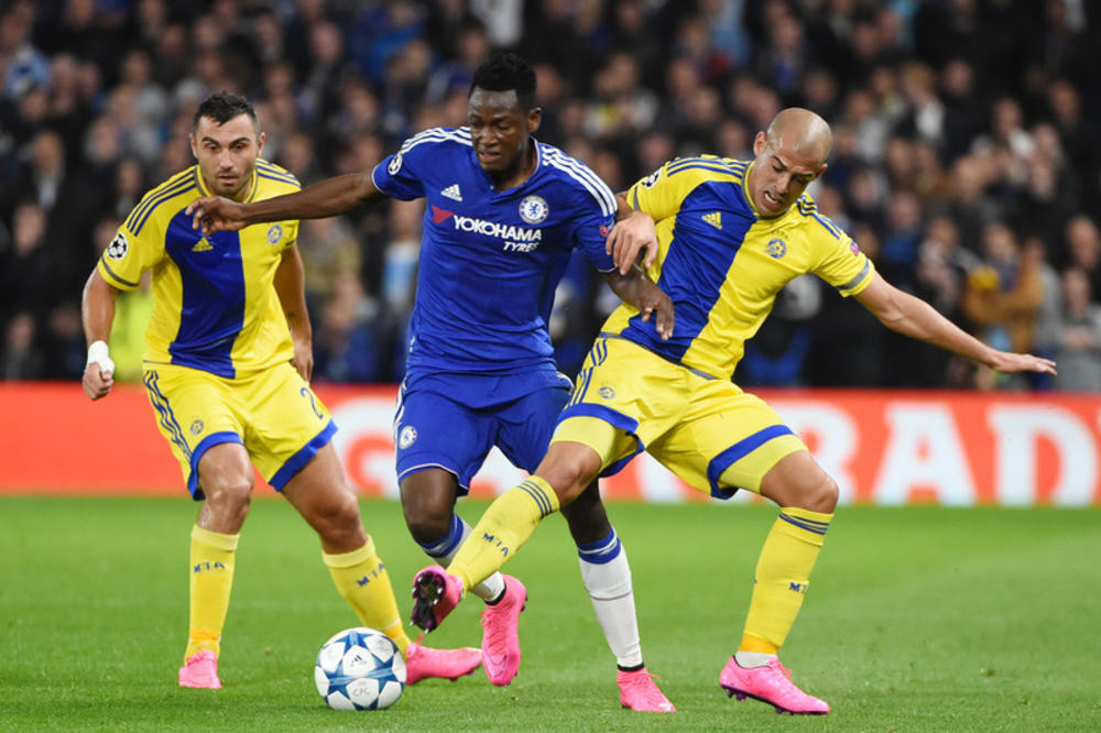 CRNO-BELI DOVELI JEDNOG OD NAJVEĆIH PROMAŠAJA ČELSIJA: A očekuje se i dolazak Kagave!