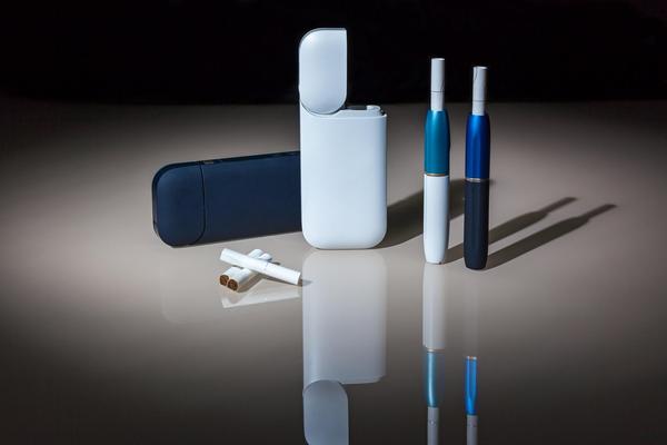 ŠTA KAŽE STRUKA O UREĐAJIMA KOJI ZAGREVAJU DUVAN: Koje su PREDNOSTI, a koje RIZICI i šta je BOLJE?