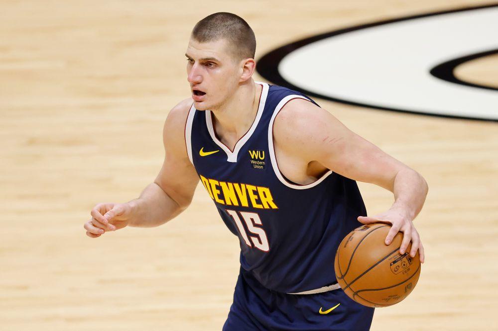 ŠTA URADI JOKIĆ, PAO REKORD: Za jednu četvrtinu dao poena koliko mnogi ne postignu za celu utakmicu!