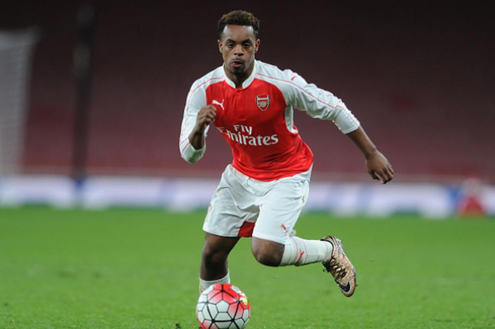 BIVŠI IGRAČ ARSENALA OSUĐEN NA ROBIJU ZBOG SEKSA SA 14-GODIŠNJAKINJOM! Pretio joj da ćuti, a sad sve priznao!