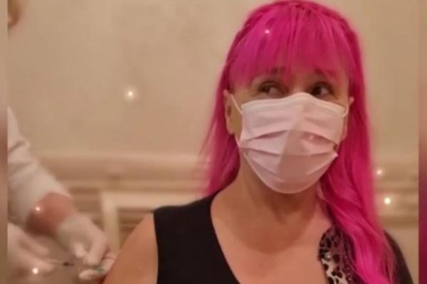 REČENO-UČINJENO! Zorica Brunclik primila vakcinu protiv COVIDA 19: Morala da se vakciniše iz VELIKOG RAZLOGA!