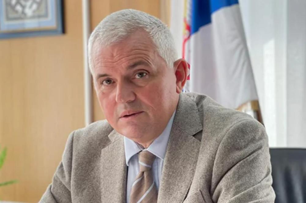 OGLASIO SE PREDSEDNIK OPŠTINE VRAČAR POVODOM PUCNJAVE! Detektori za metal nisu postavljeni u toj školi