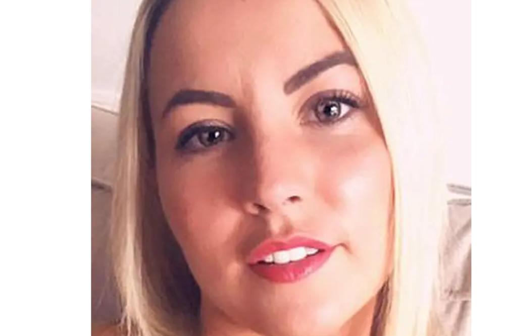 TRAŽILA JE I ŠEST PUTA DNEVNO: Bivši dečko progovorio o plavuši (35) koja je napastvovala učenika (15)