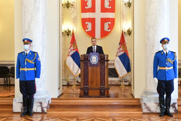 MINISTAR ODBRANE URUČIO ODLIKOVANJA PRIPADNICIMA VOJSKE! Ceremoniji je prusustvovao i načelnik Generalštaba!