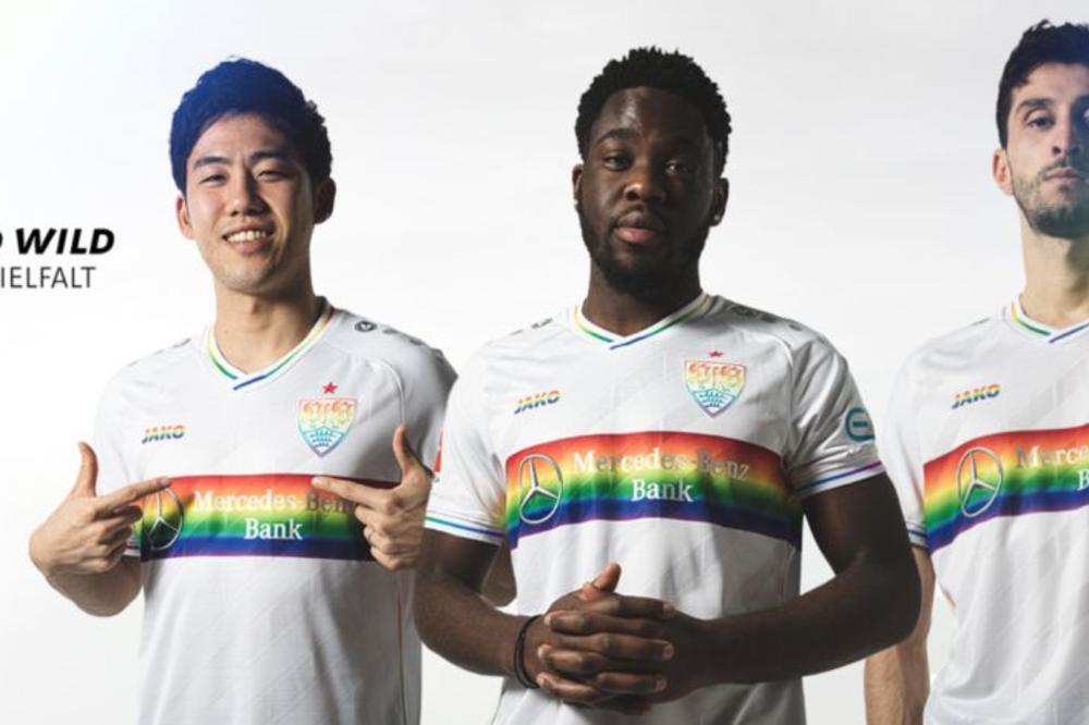 ŠTUTGART U DRESU GEJ BOJA JURI PRVU POBEDU NA SVOM TERENU! Inače, akcija je zbog oslobađanja Aušvica?!