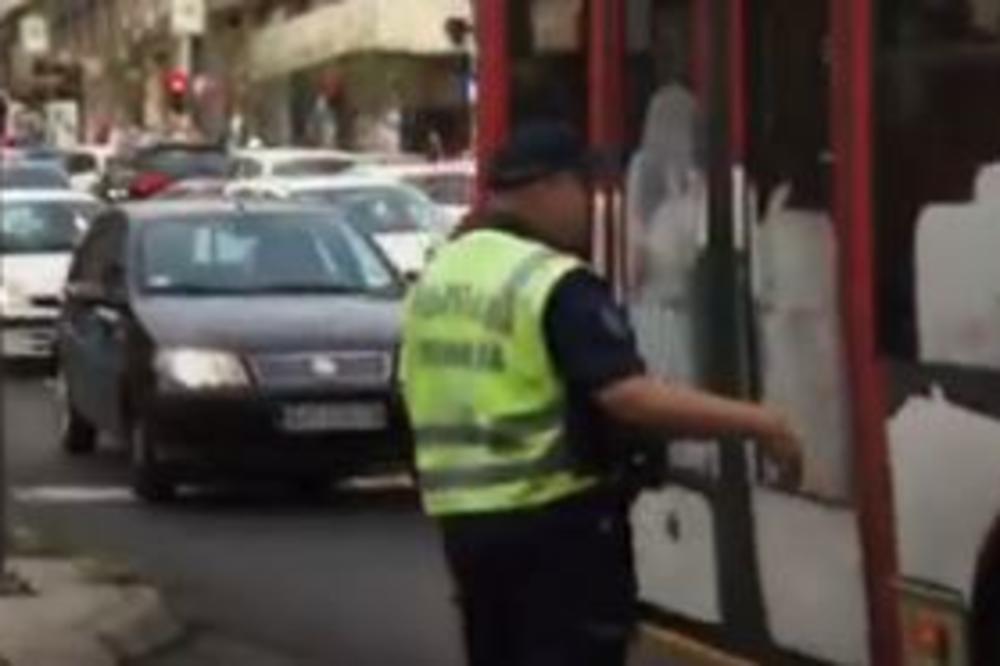 SAOBRAĆAJNA POLICIJA VRŠI KONTROLU DA LI VOZAČI KORISTE NARKOTIKE: Detaljno je objašnjeno kako se to radi