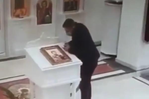 BRUKA I SRAMOTA, OSVANUO NEČUVEN SNIMAK: Lopov krao pare iz crkve Svetog Mateje! (VIDEO)