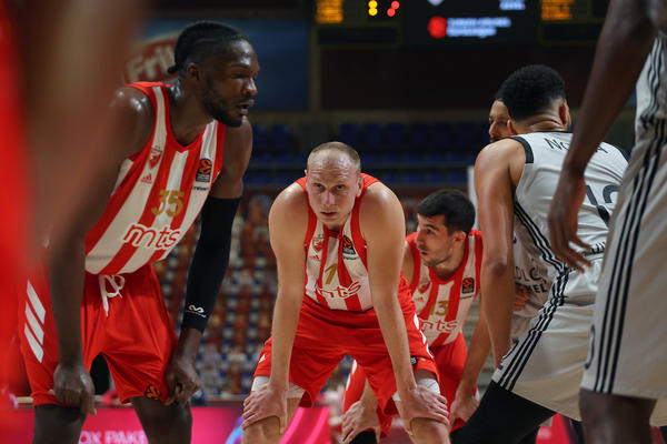 OTKAZANA JOŠ JEDNA UTAKMICA CRVENE ZVEZDE: Novi zaraženi u klubu!