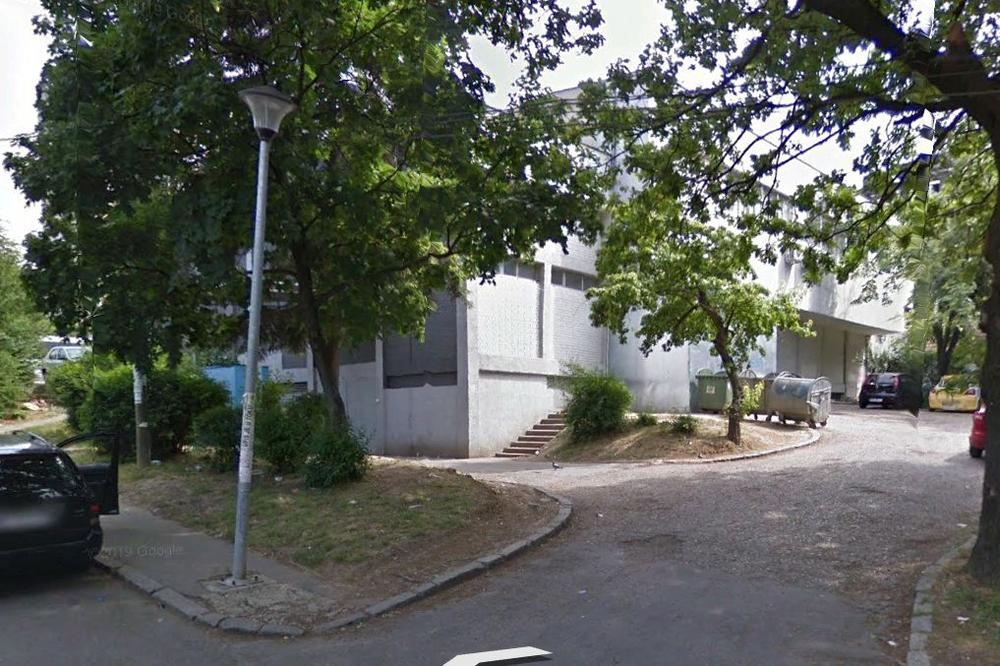 OVDE JE JUTROS UBIJEN ČOVEK U BEOGRADU: Kamere SNIMILE LIKVIDACIJU, ubica se MIMOIŠAO sa žrtvom pa mu PUCAO U GLAVU