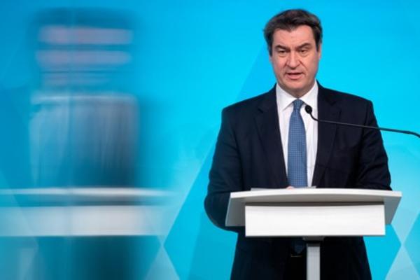 GRMI PREMIJER BAVARSKE: Evropa ODMAH da proveri i RUSKU I KINESKU VAKCINU!