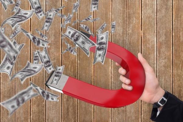 WALL STREET ISPALITO REKORDNE BONUSE RADNICIMA: 2021. je bila godina akvizicija i spajanja