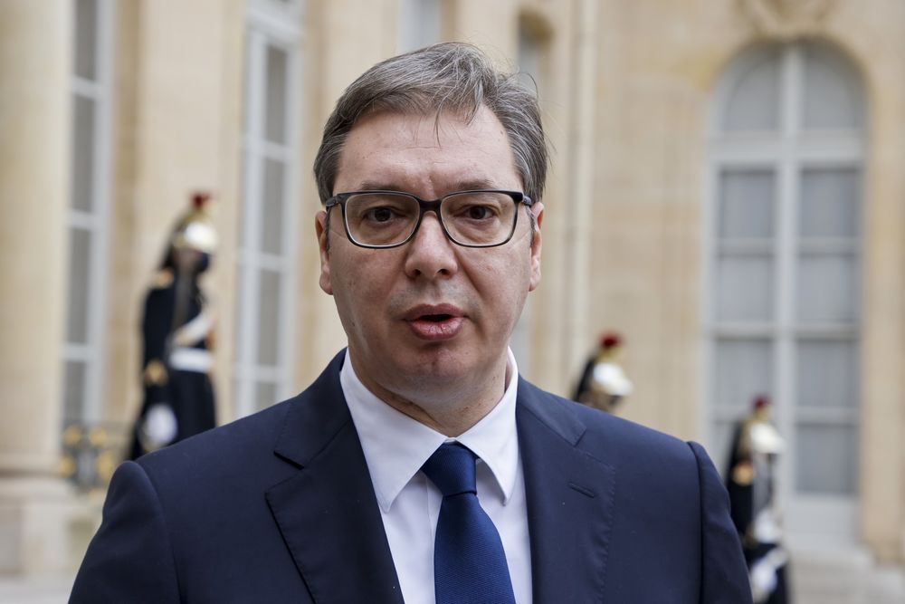 Aleksandar Vučić, Emanuel Makron