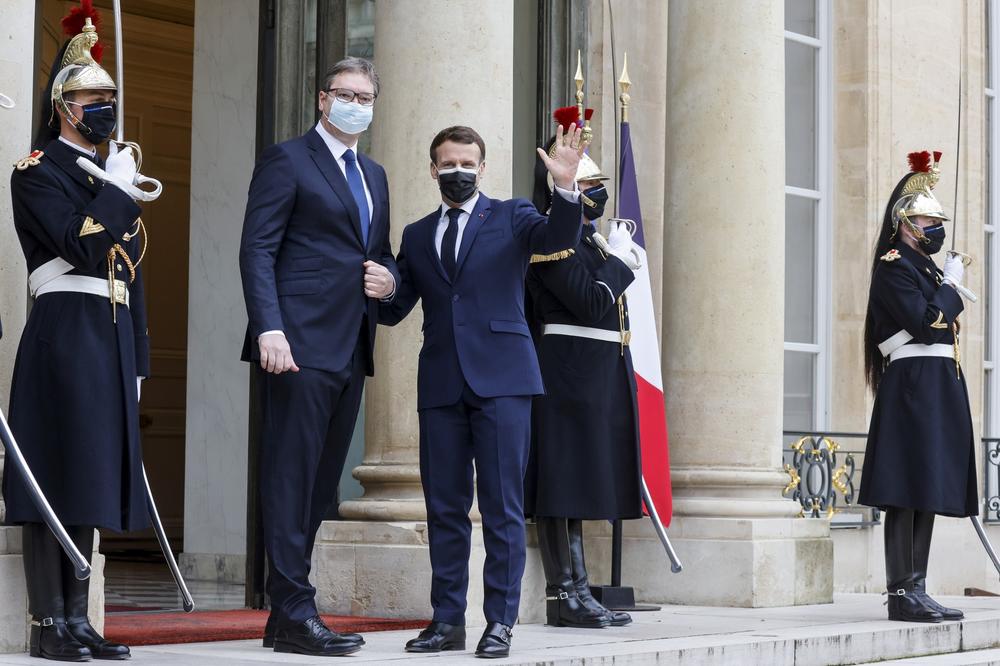 VUČIĆ ČESTITAO MAKRONU: Naglasio da Srbija i Francuska ČUVAJU ZAJEDNIČKE VREDNOSTI