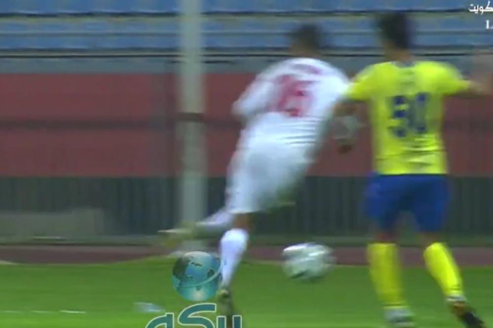 LEGENDO, TREBA DA OBIĐEŠ OČNOG: Samo je sudija na VAR-u video da je ovo penal, svi ostali u neverici se zgledali!